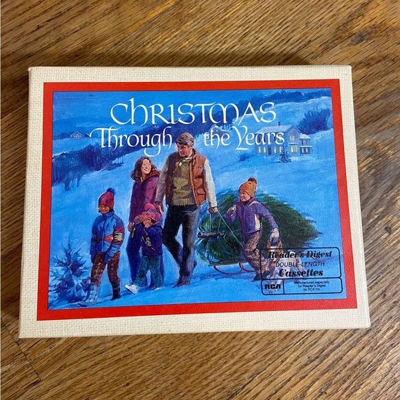 READERS DIGEST CHRISTMAS THROUGH THE YEARS  VINTAGE  AUDIO CASSETTE SET TAPES - Picture 4 of 9